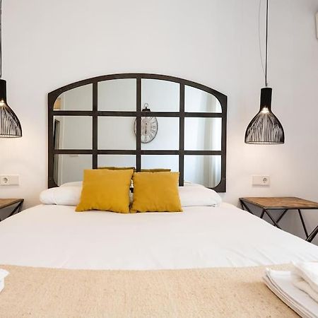 Super Central Malaga Flat With Terrace And Free Parking Екстериор снимка
