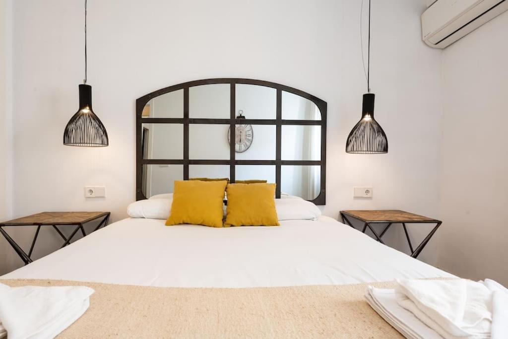 Super Central Malaga Flat With Terrace And Free Parking Екстериор снимка