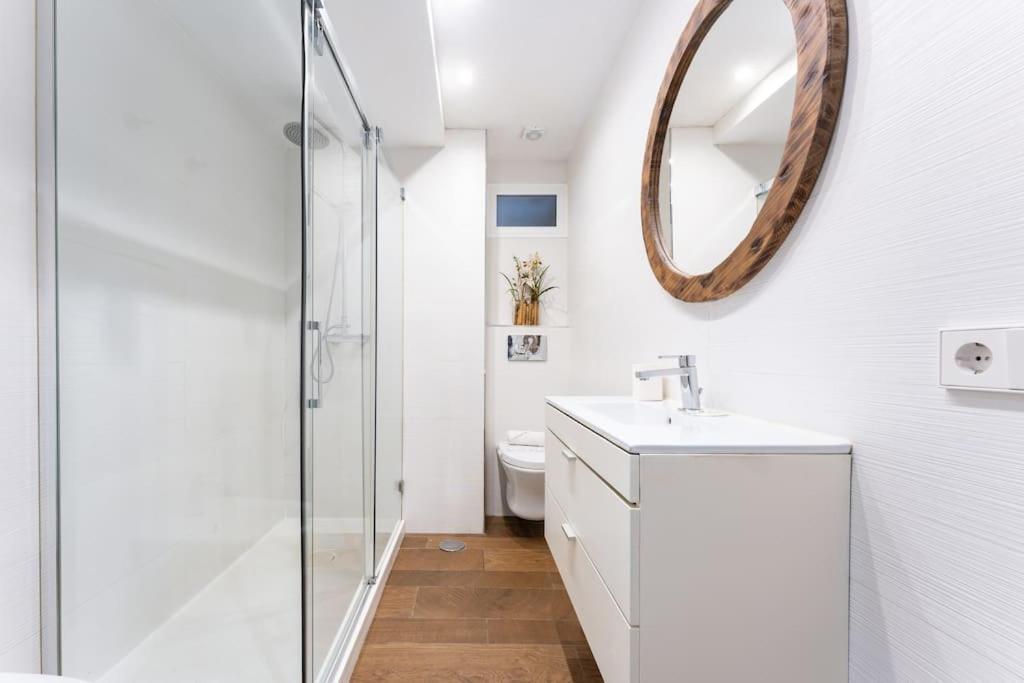 Super Central Malaga Flat With Terrace And Free Parking Екстериор снимка